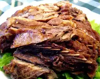 新疆熏肉和马肠,图一