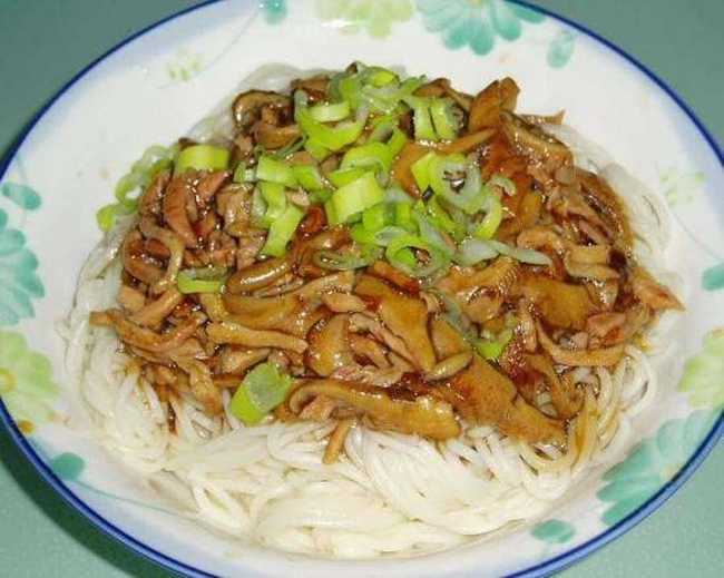 新疆巴里坤特色小吃真叫“绝”