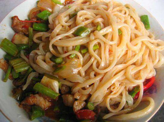新疆风味拉条子,图二