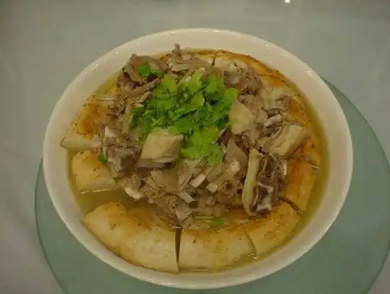 馕包肉维吾尔语称为塔瓦喀瓦甫