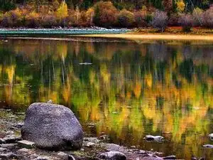 新疆赏秋精彩线路推荐