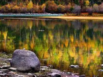 新疆赏秋精彩线路推荐