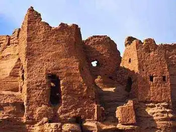 魔鬼城露出狰狞的美,图一