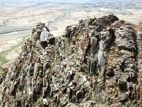 千奇百怪之哈密怪石山