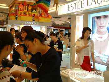 化妆品看QS标志