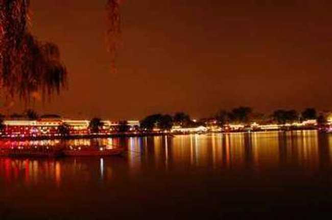 最爱黄昏后夜北京玩出“潮流文艺范儿”,图一