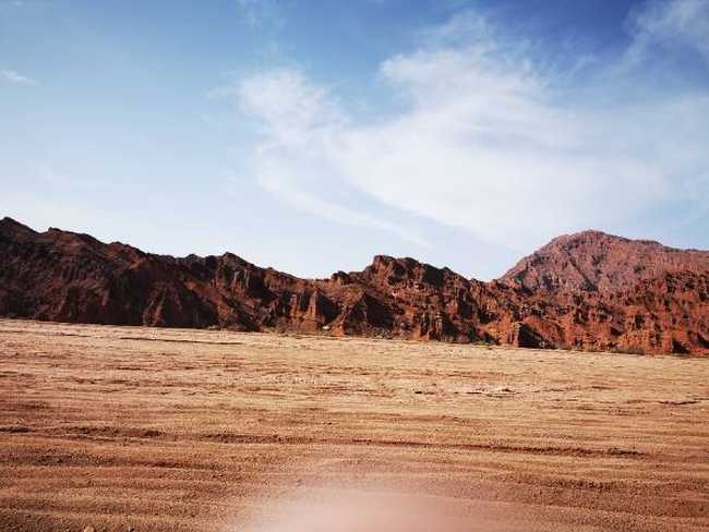 天山托木尔大峡谷