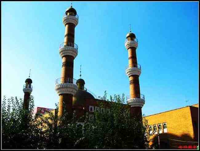 天山下的灿烂明珠——走进乌鲁木齐,图二