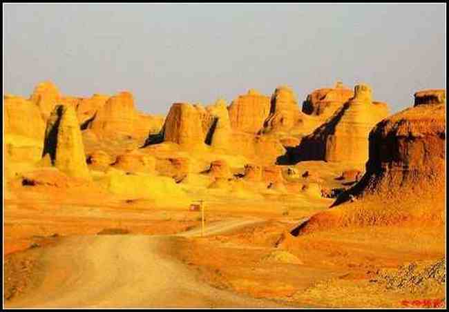 神秘怪异的恐怖城堡魔鬼城,图三