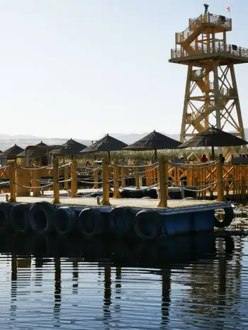 深秋看胡杨慢游库尔勒火车两日三天之莲花湖