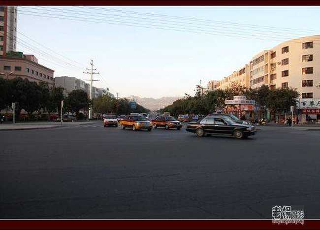 新疆·匆匆眺望梨城库尔勒,图二