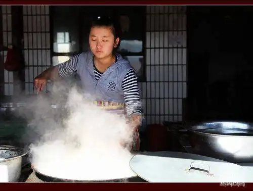 天山之沙从天上来