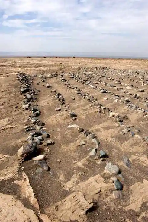 消失的中国最低地－艾丁湖