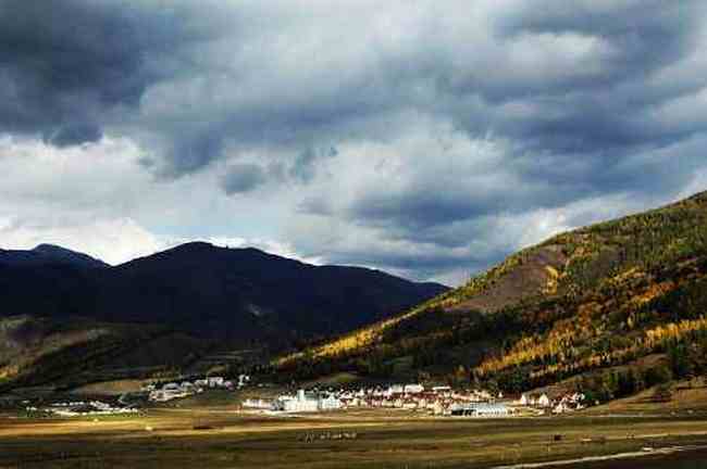 帶你進(jìn)入多彩的喀納斯,圖二