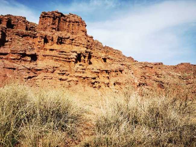 天山托木尔大峡谷