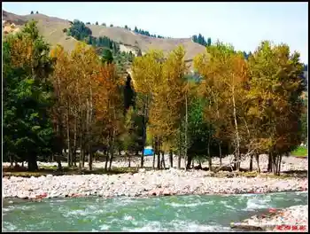 避暑胜地的牧民部落厍尔德宁,图一