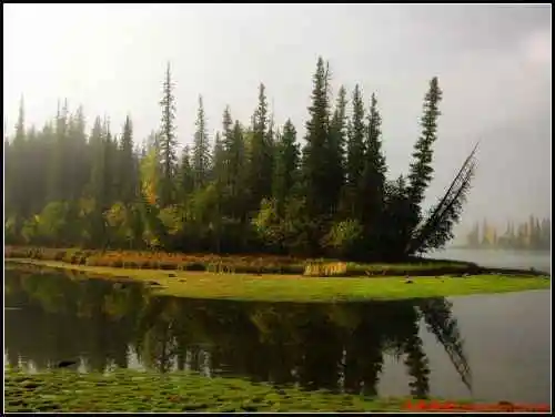 云雾缭绕仙山之境——神仙湾