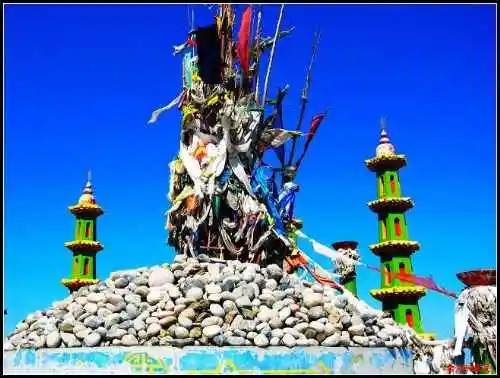 塔克乐根祭祀神灵地——精河敖包