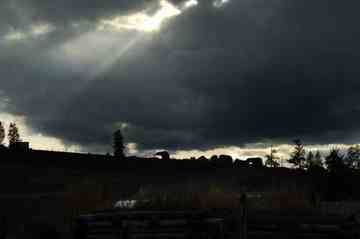 白哈巴西边的太阳落山岗,图六