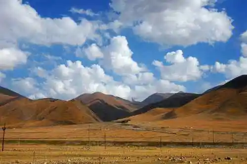 把我们逼上冰达坂