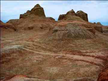 新疆的魔鬼城,图一