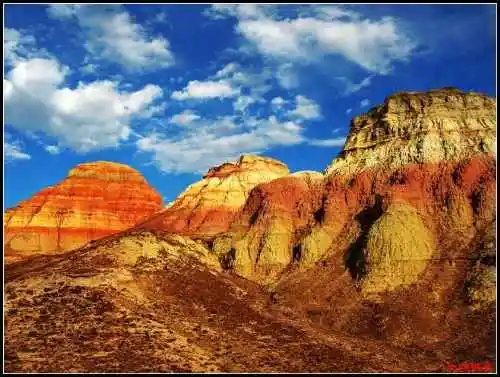 夜宿牧帐闻听狼嚎五彩城（下）