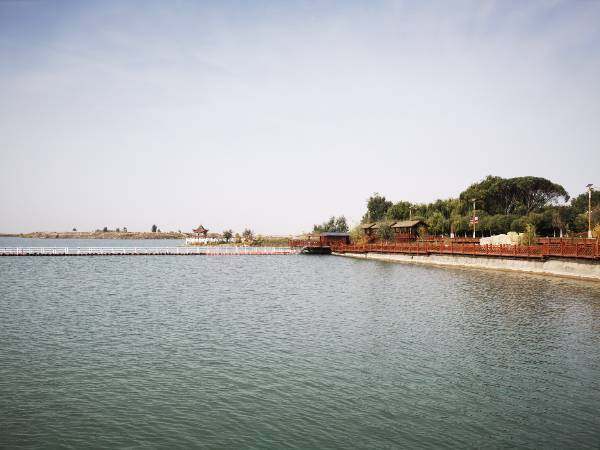 岳普湖县达瓦昆沙漠景区