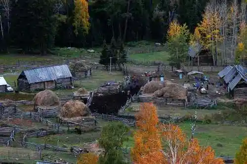 白哈巴西边的太阳落山岗
