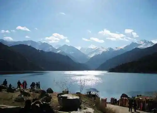 天山天池神秘之旅