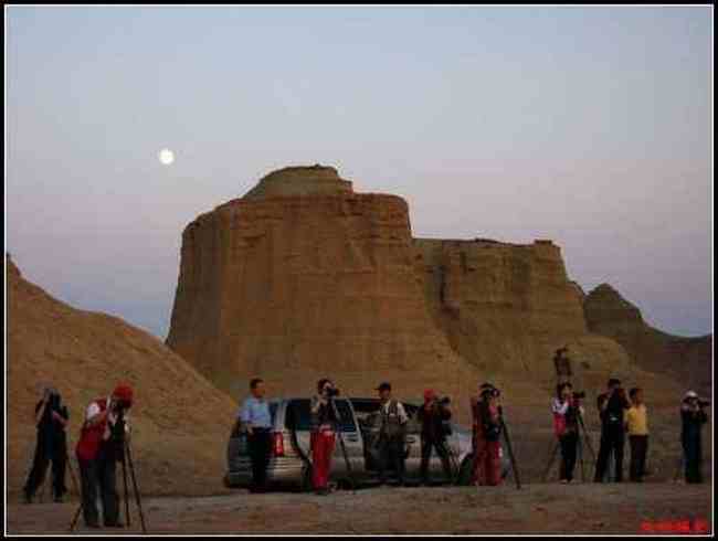 神秘怪异的恐怖城堡魔鬼城,图六