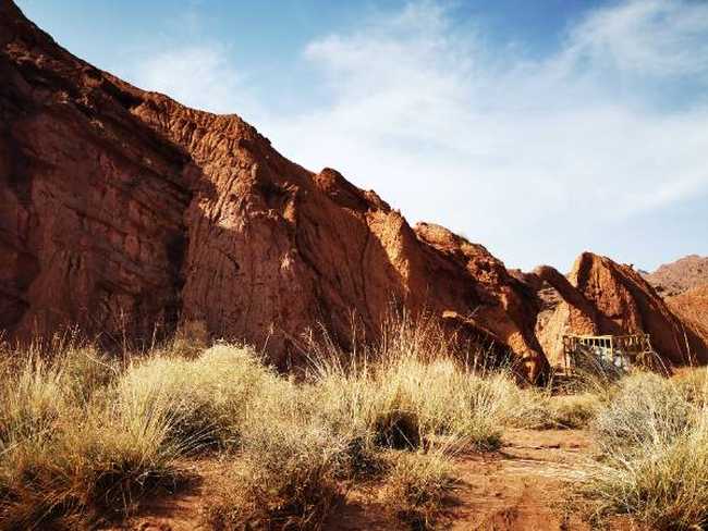 天山托木尔大峡谷