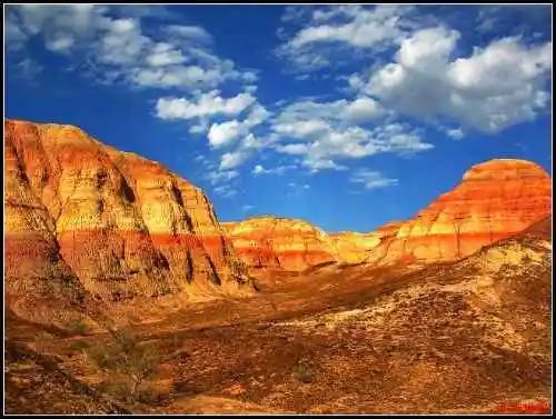 闯进光怪陆离奇异城五彩城（上）