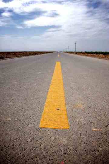 消失的中国最低地-艾丁湖,图二