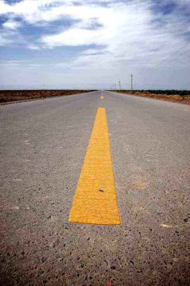 消失的中国最低地-艾丁湖,图二