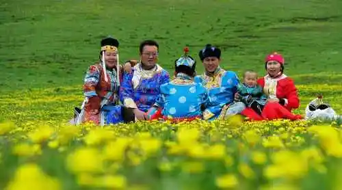 天堂很远而赛里木湖很近