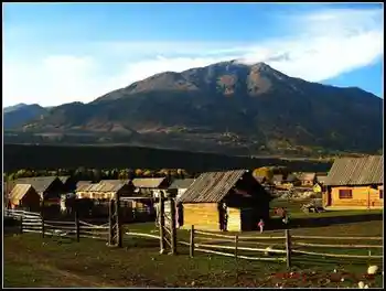 图瓦族人居住地像啥——禾木村（上）,图三