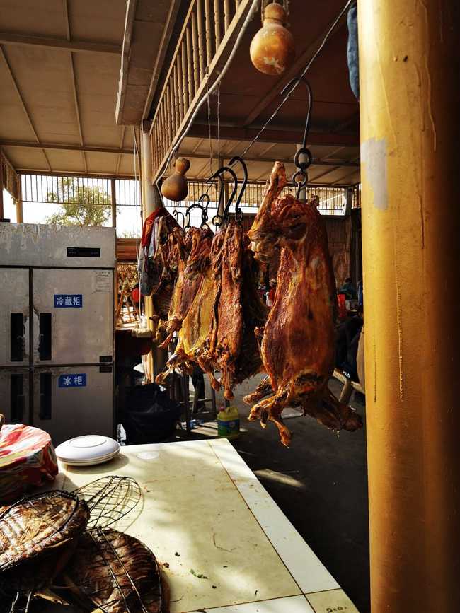 深秋看胡杨慢游库尔勒火车两日三天之罗布人村寨