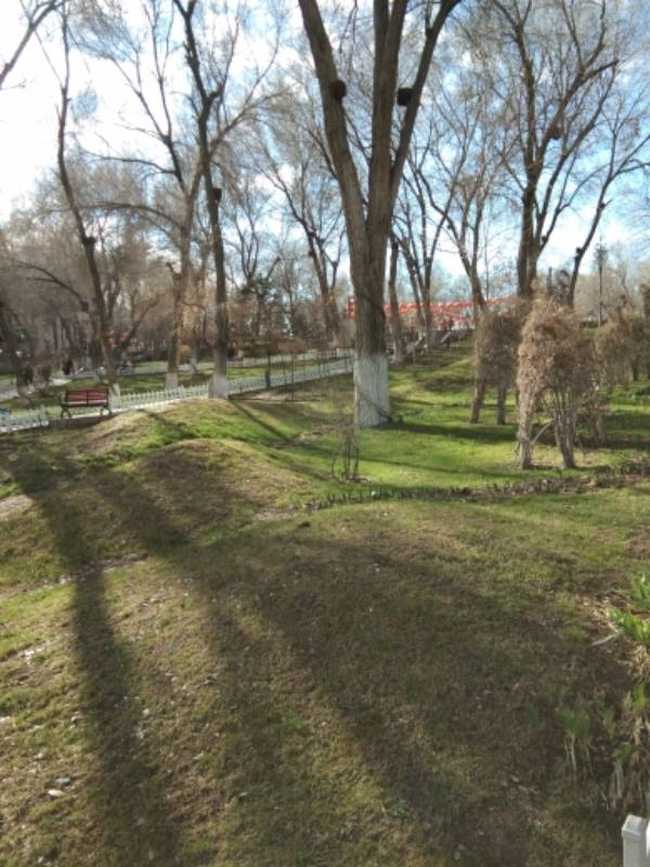 闲暇午游乌鲁木齐市红山公园