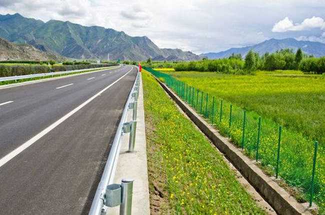 户外自驾遇到危险的应对方法,图三