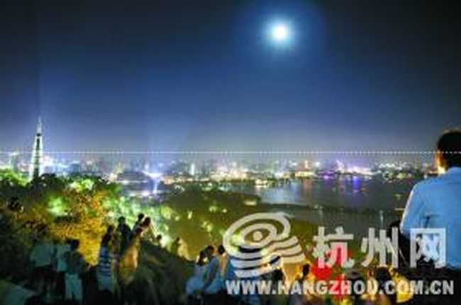 夜游西湖 越夜越温柔,图二