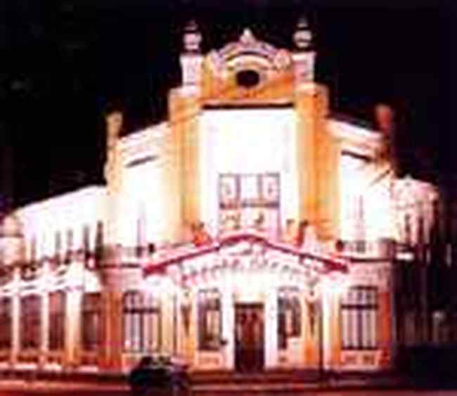 哈爾濱龍門大廈,圖一