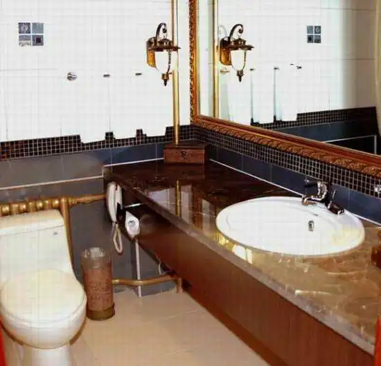 勃莱梅商务连锁客栈