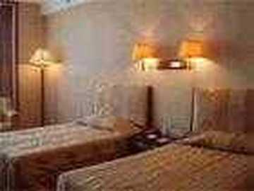 龙运大厦(停业装修中),图一