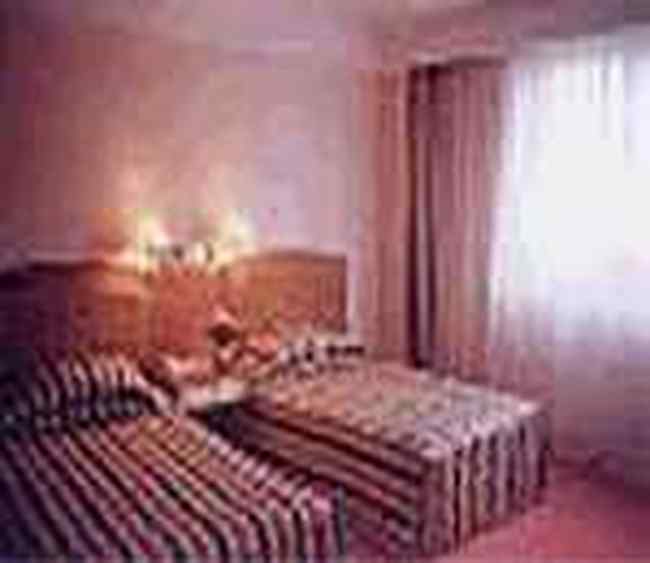 长春中日友好会馆,图一