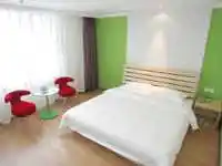 大连乾豪斯克莱酒店