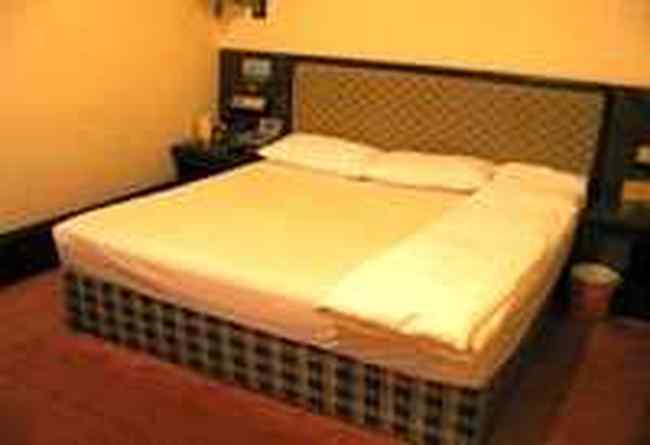 鞍山华世博际俱乐部,图三