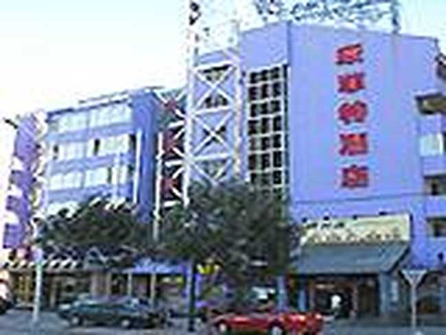 康菲特酒店,图一