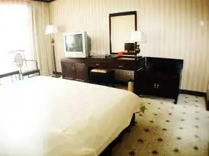 团圆假日饭店,图二