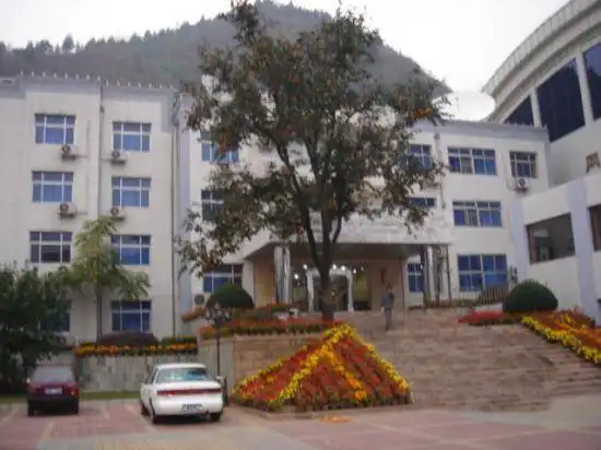 十三陵石油工人疗养院,图一