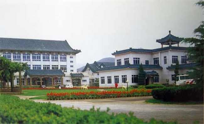 栖湖饭店,图一
